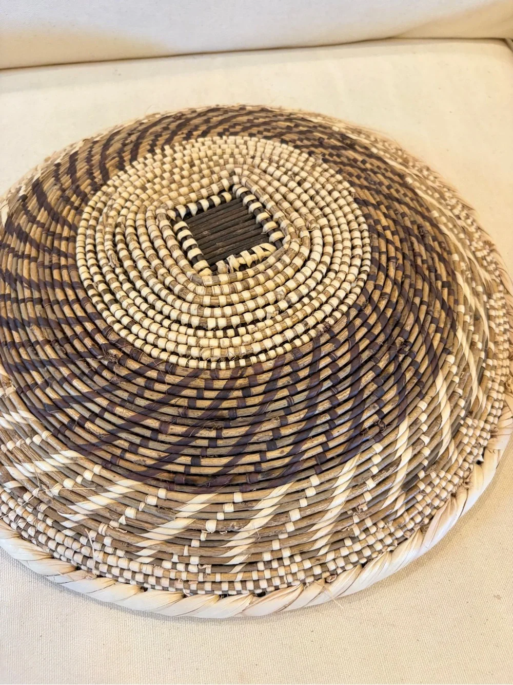 NEW African Woven Basket. Tonga people of Zambia 13” Across